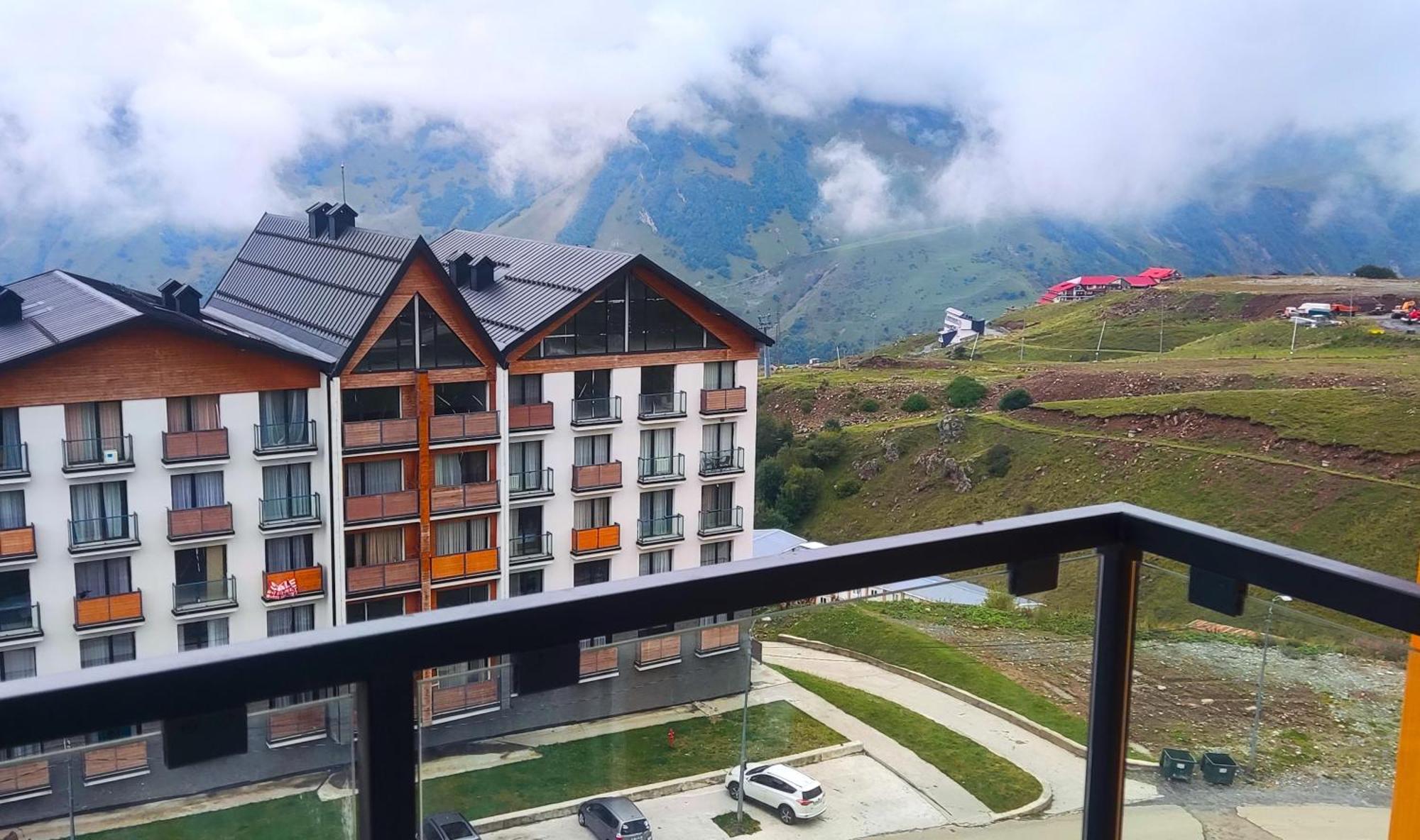 Four Seasons - New Gudauri Exterior foto