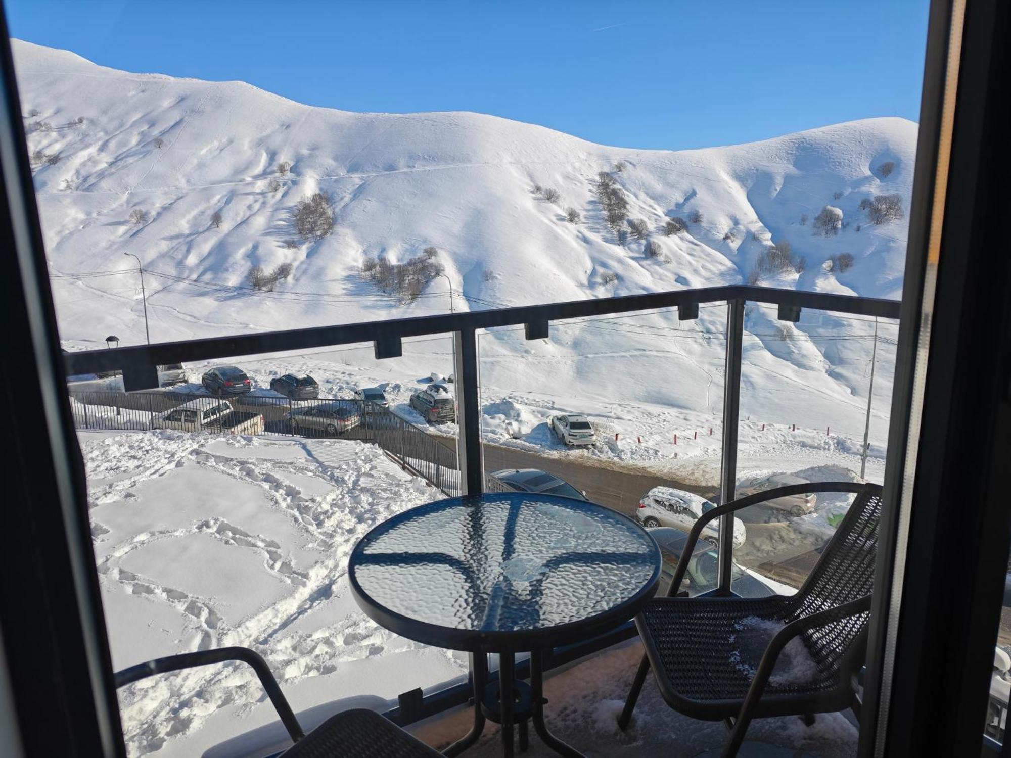 Four Seasons - New Gudauri Exterior foto